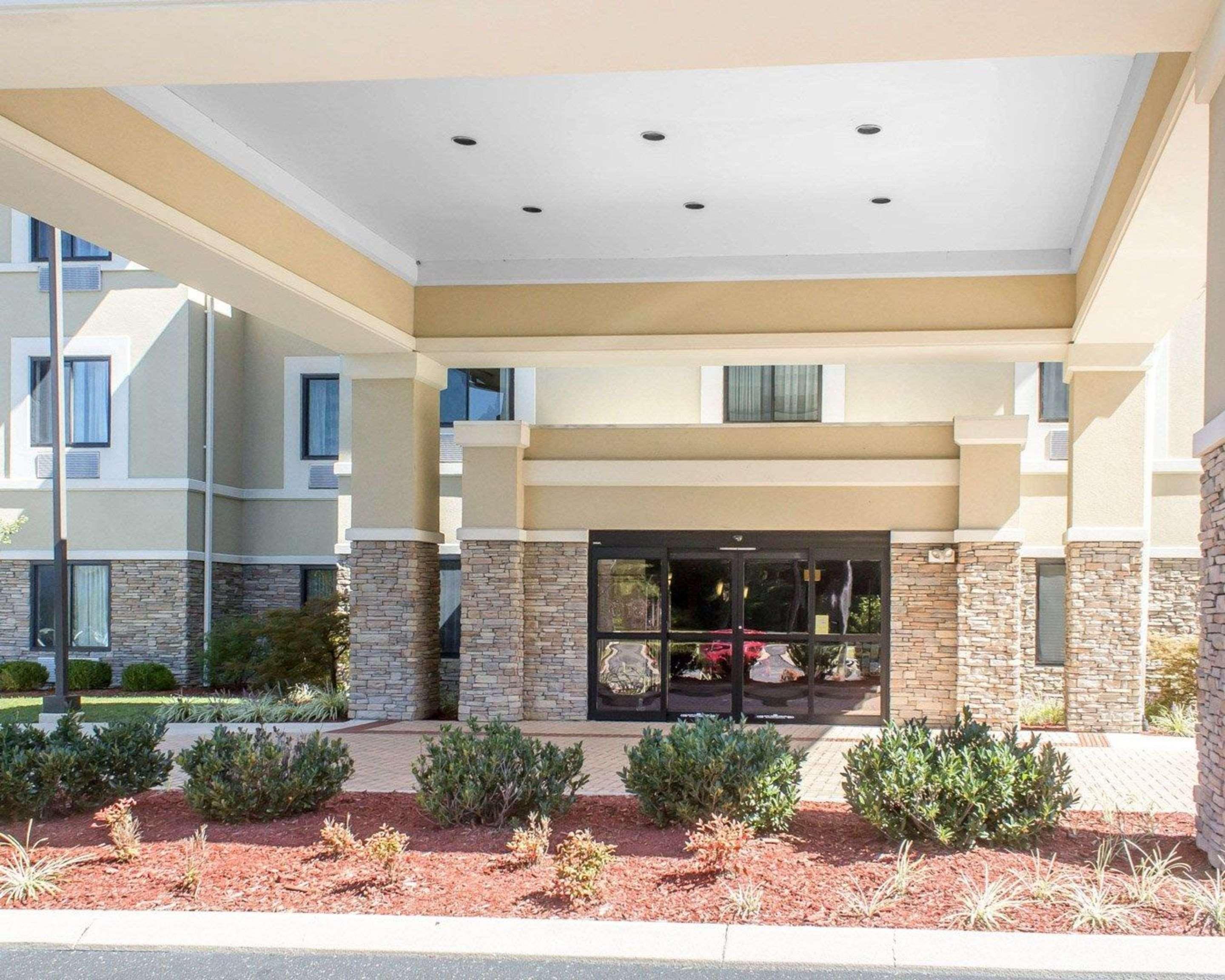 Sleep Inn & Suites Middlesboro Exterior photo